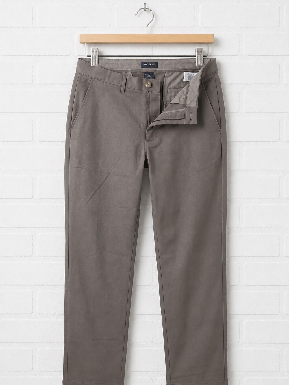 Dockers Men's Taupe Straight-Leg Chinos